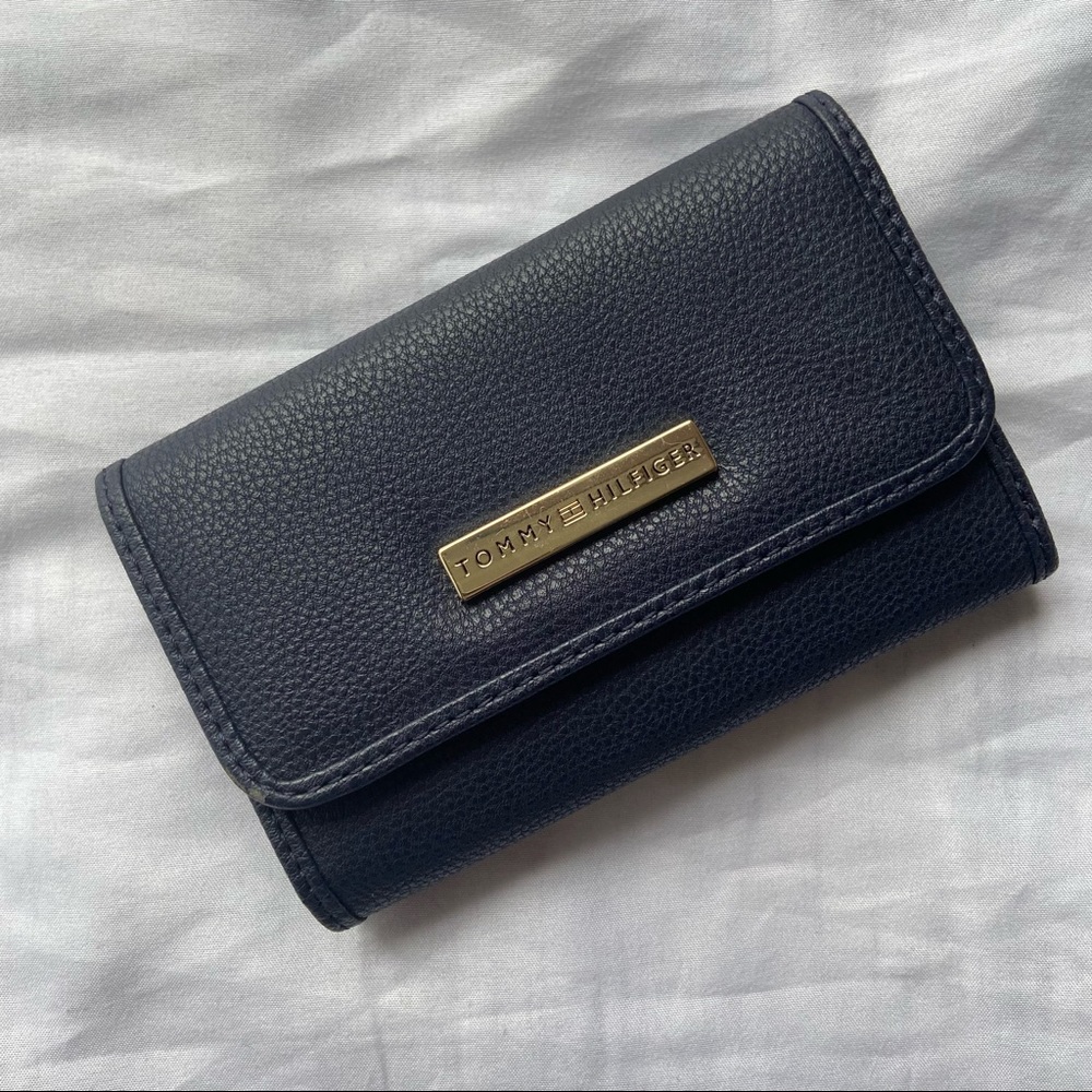VEGAN Tommy Hilfiger wallet
